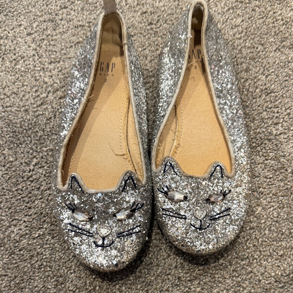 Gap Kids Silver Glitter Cat Flats